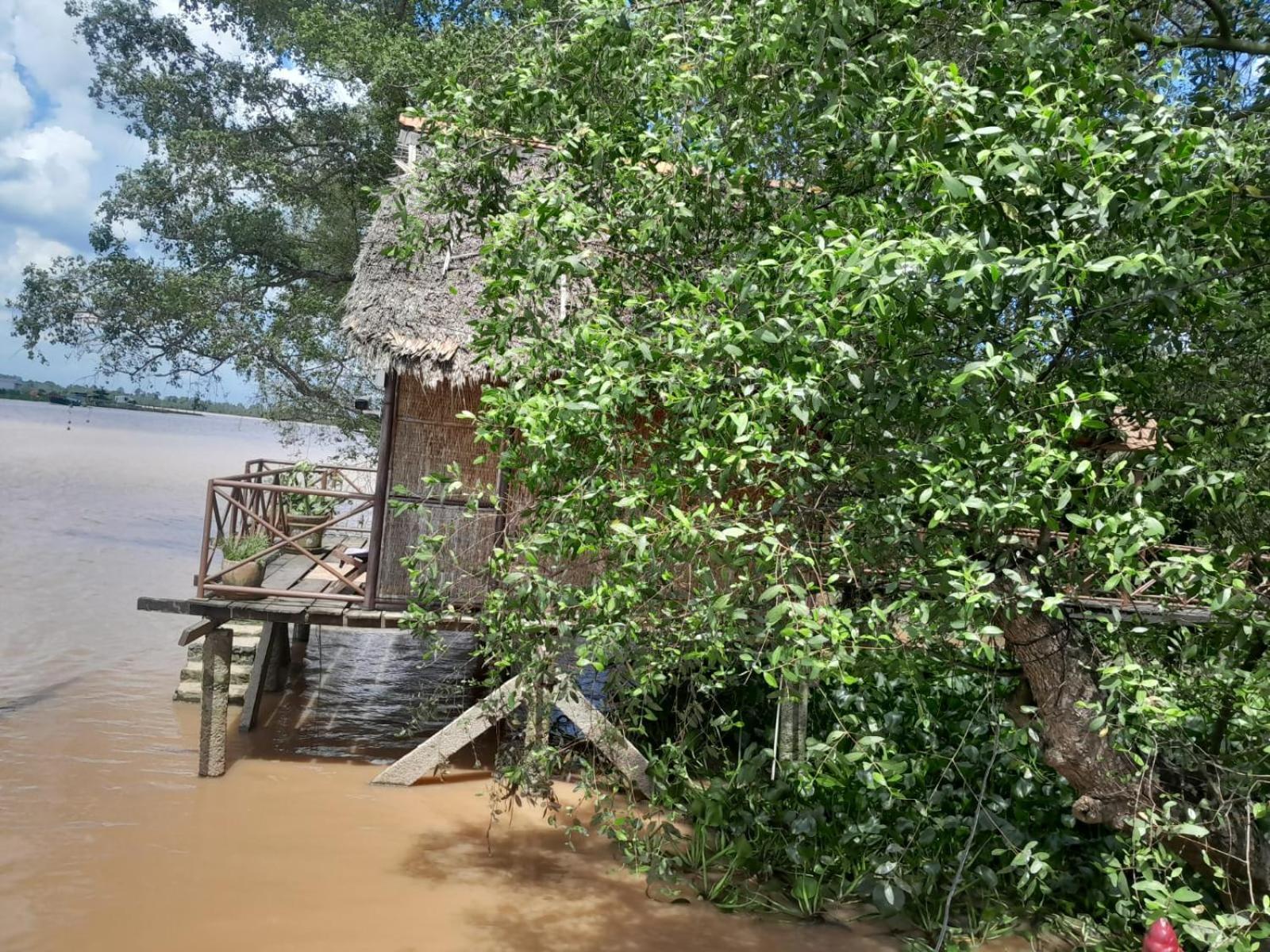 Happy Family Guesthouse Vĩnh Long Exterior photo