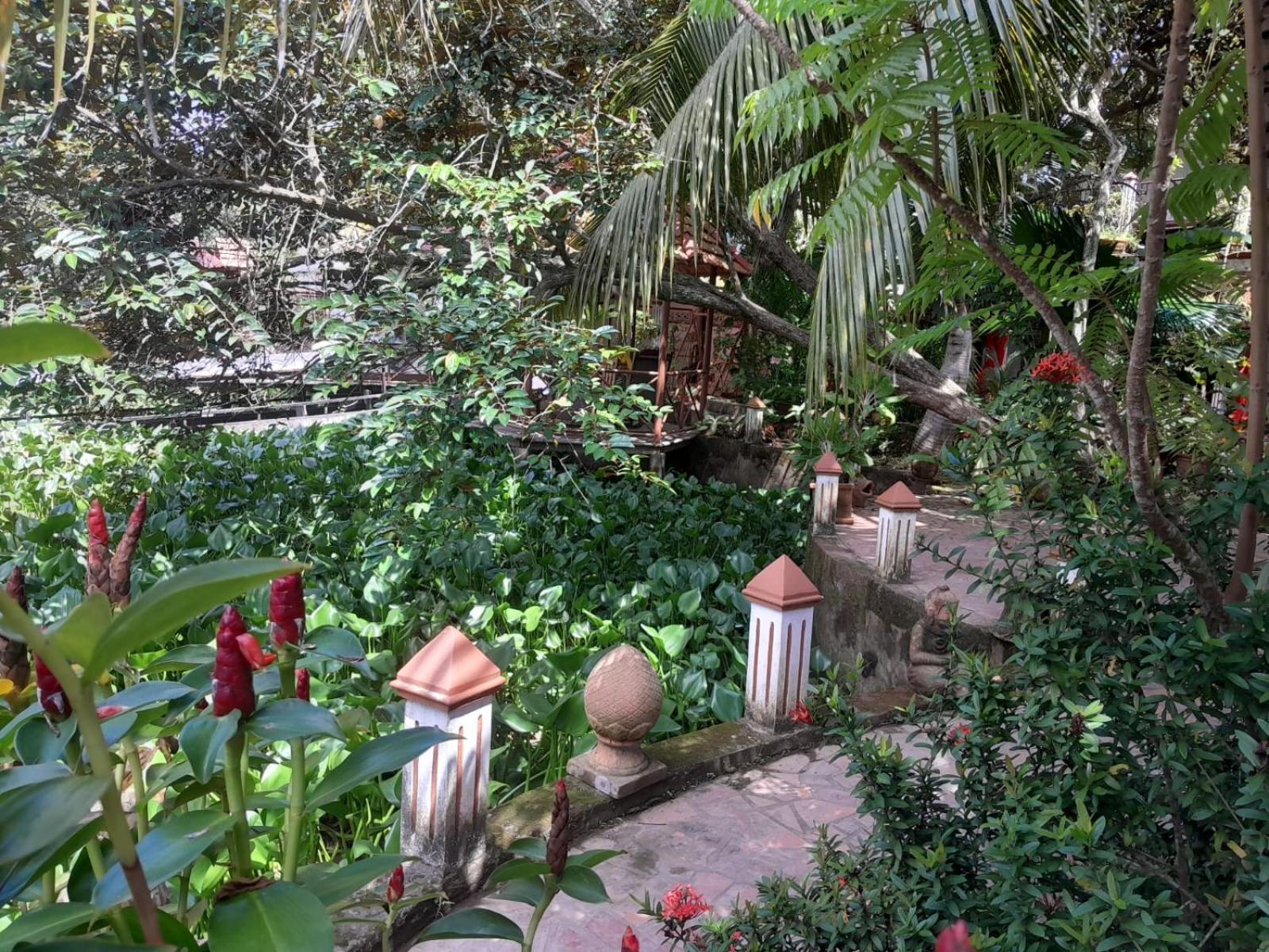 Happy Family Guesthouse Vĩnh Long Exterior photo